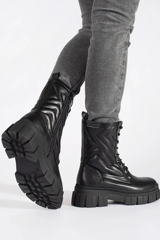 Stivali con motivo a punta