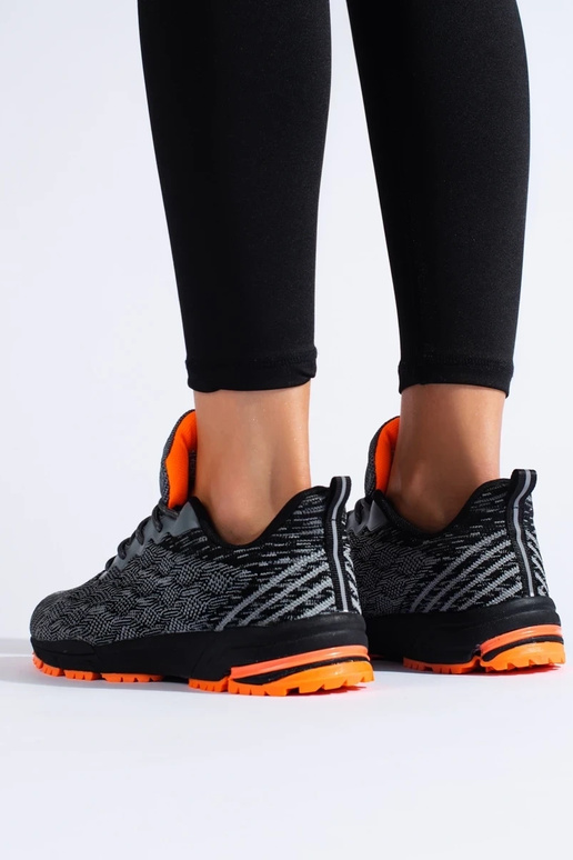 Scarpe da ginnastica modello DK...