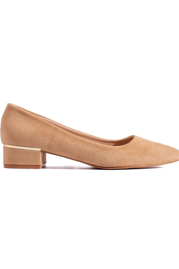 Modello classico con tacco...