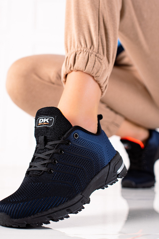 Scarpe stile sportivo colore nero Dk