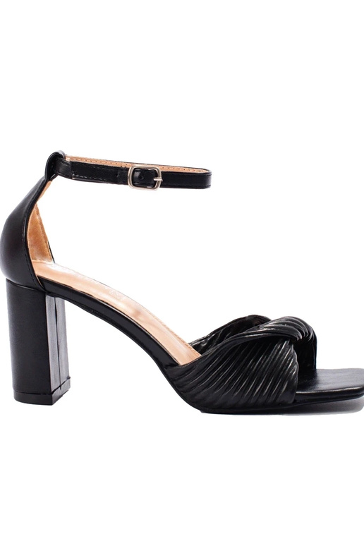 sandali con tacco neri