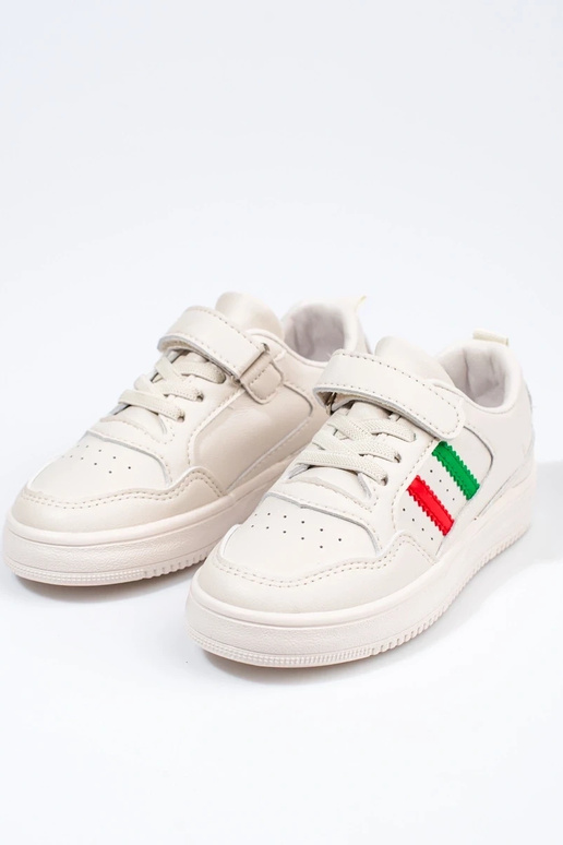 Scarpe da ginnastica modello Shelovet... Scarpe da ginnastica modello Shelovet...