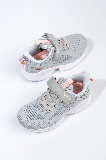 Scarpe da ginnastica... 2