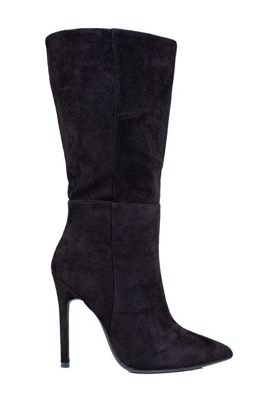 Stivali neri con tacco alto Stivali neri con tacco alto