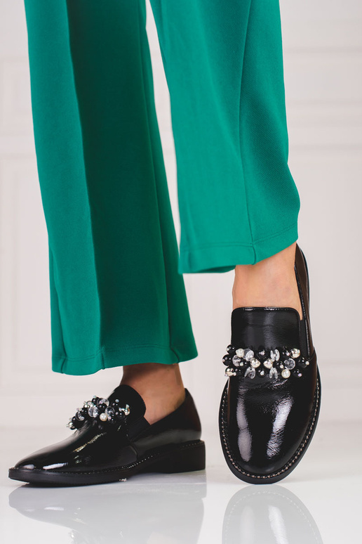 con effetto laccato scarpe modello... con effetto laccato scarpe modello...