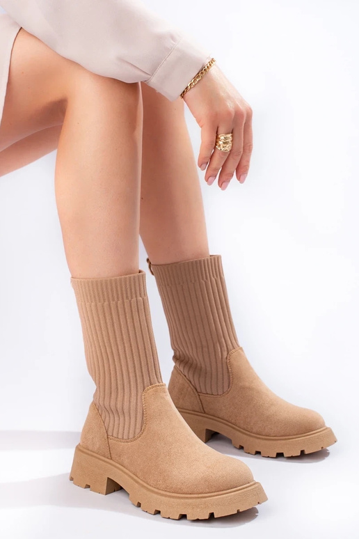 scarpe da donna in pelle scamosciata...