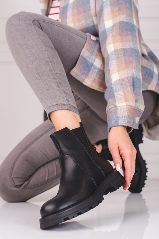 nero Scarpe da donna realizzate in...