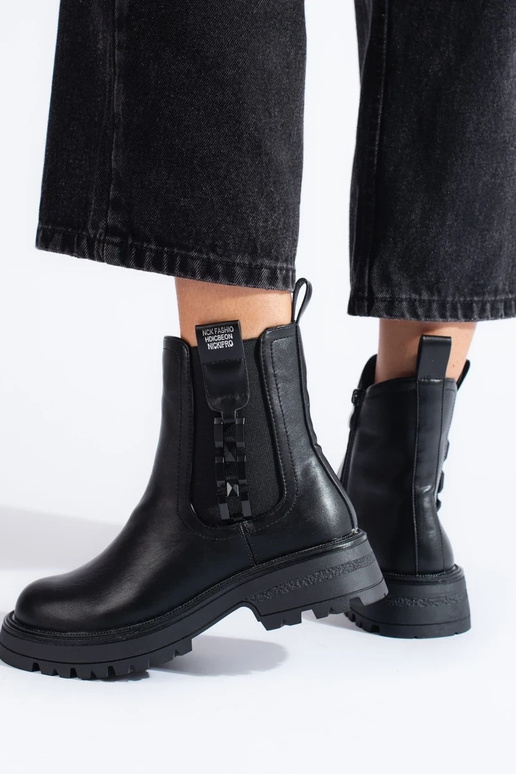 nero Scarpe da donna su suola nera