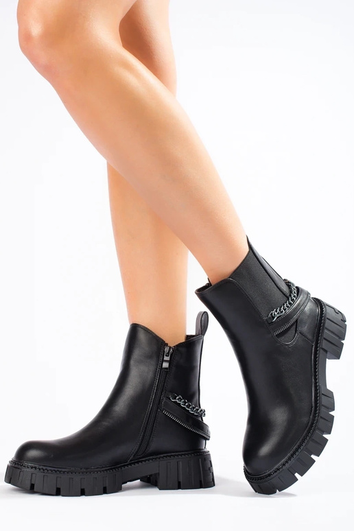 Scarpe da donna con catena in nero