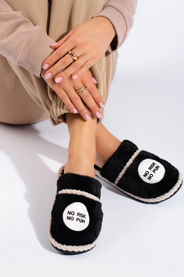 pantofole da donna nere con... 2