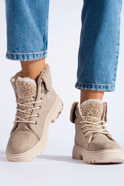 Stivali da donna con pelliccia color...