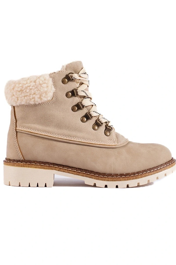 stivali con pelle di pecora...