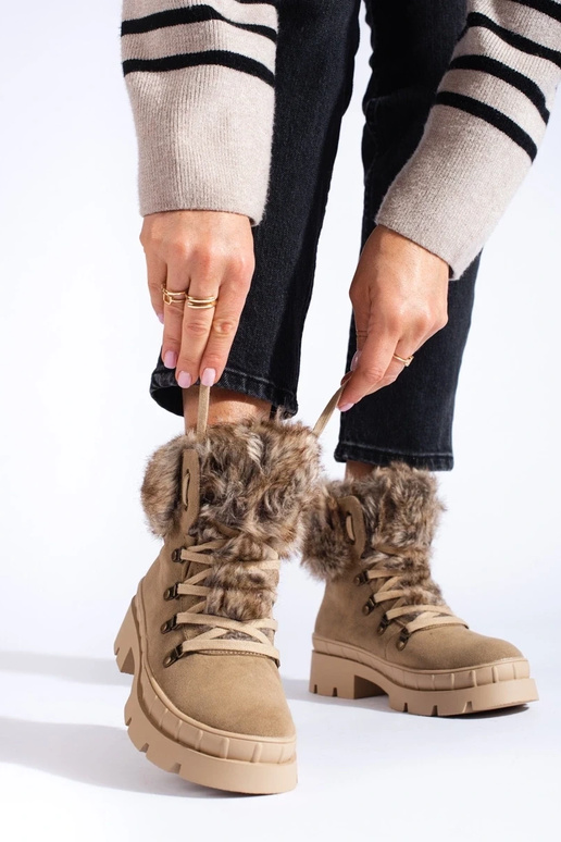 scarpe da donna con pelliccia colore...