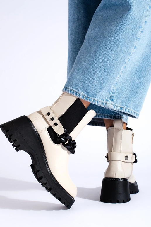 Scarpe da donna con catena in colore...