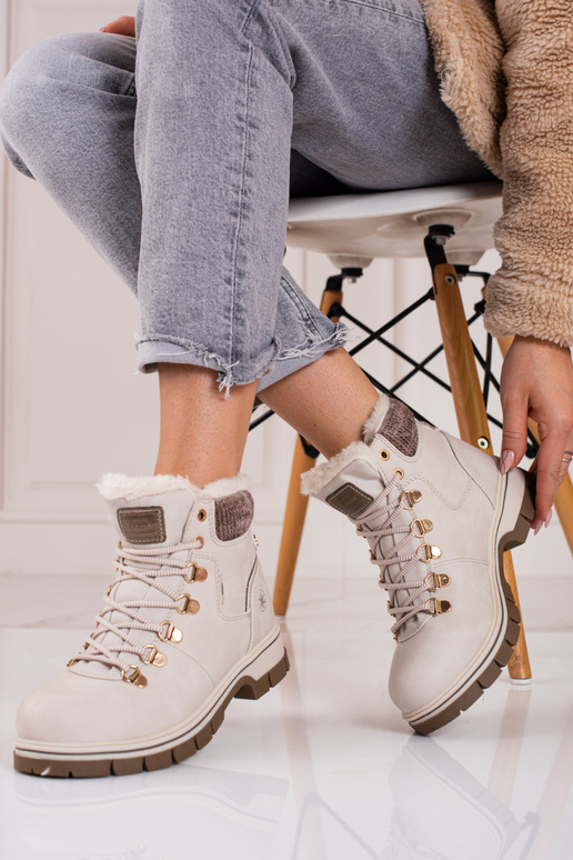 Stivali color sabbia in ecopelle