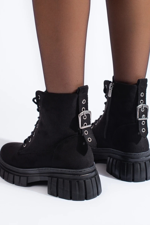 stivali in pelle scamosciata con... stivali in pelle scamosciata con...