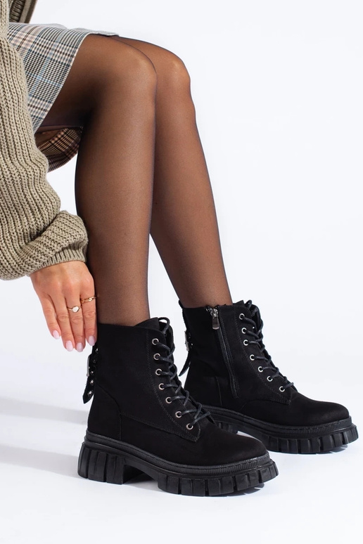 stivali in pelle scamosciata con... stivali in pelle scamosciata con...