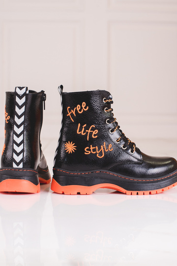 Stivali ragazze stivali... 2