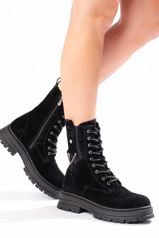 Scarpe alte da donna realizzate in...