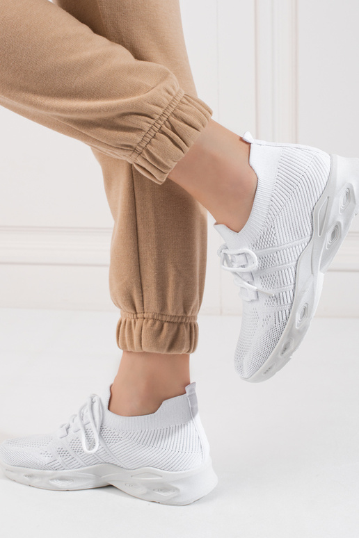 Sandalette bianche in stile sportivo