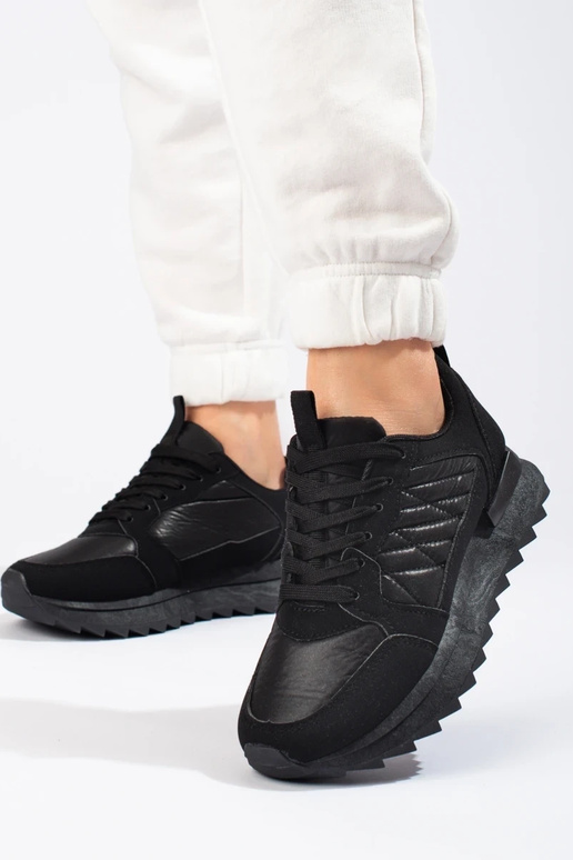 Scarpe da ginnastica modello Potocki... Scarpe da ginnastica modello Potocki...