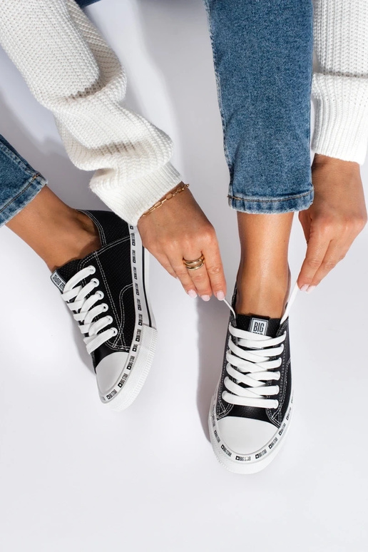 Modello classico Scarpe da donna... Modello classico Scarpe da donna...