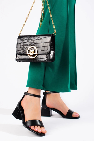 sandali neri con tacco... 2