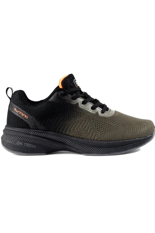 Scarpe stile sportivo in colore nero DK