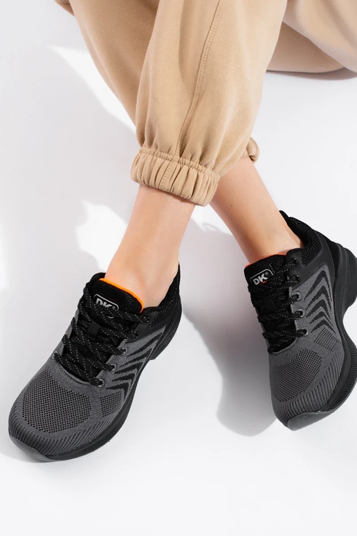 scarpe sportive colore grigio DK