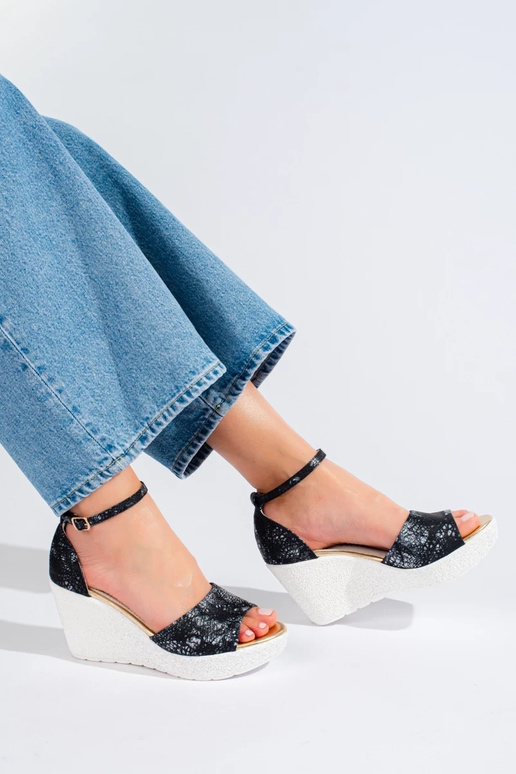 sandali in colore bianco-nero Shelovet