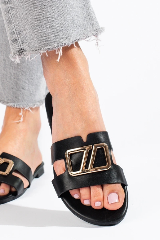 Pantofole dallo stile elegante in...