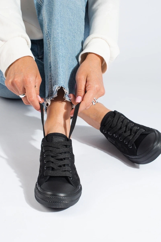 Sneakers da donna modello classico...