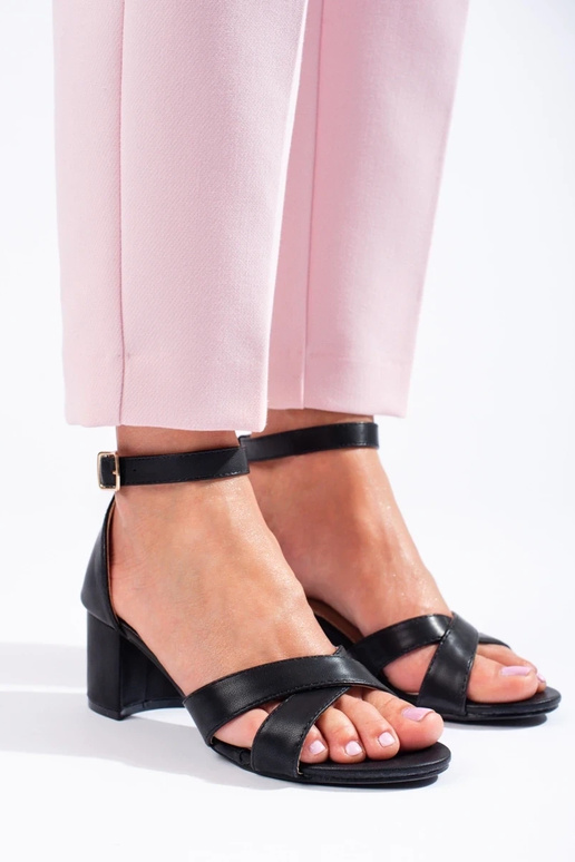 sandali Shelovet colore nero sandali Shelovet colore nero