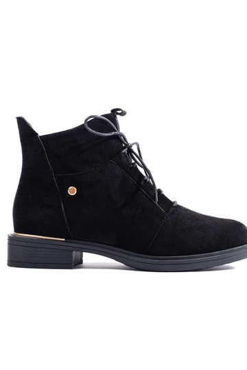 Scarpe in camoscio da donna...