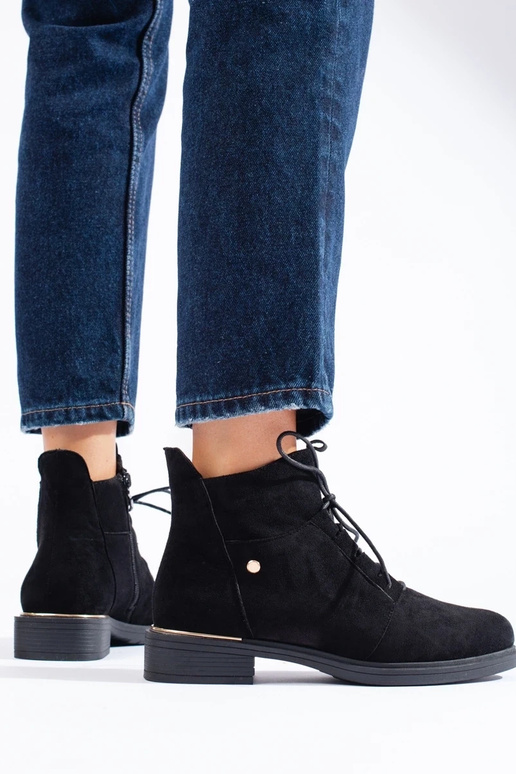 Scarpe in camoscio da donna nere