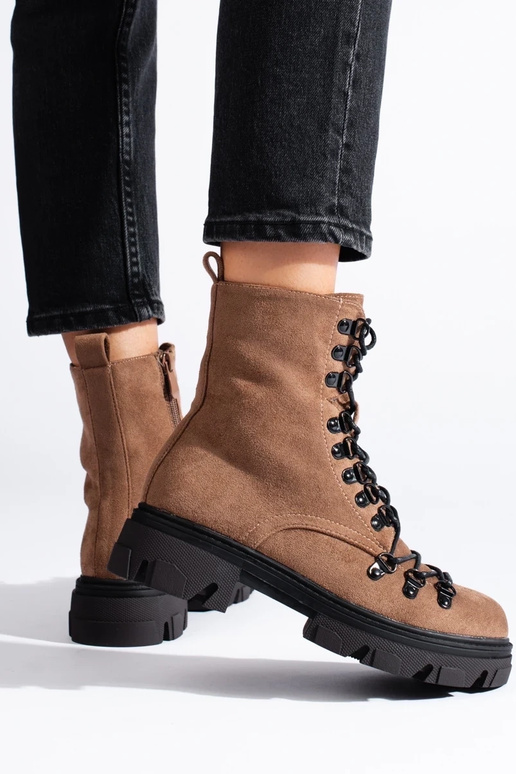 Stivaletti stringati Vinceza in pelle...