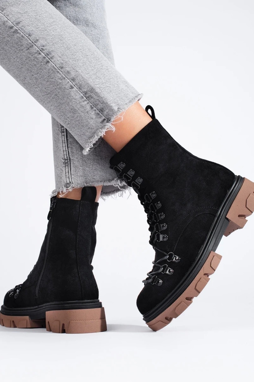 Stivaletti stringati Vinceza in pelle...