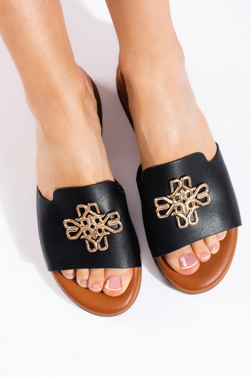 Pantofole da donna alla moda in...