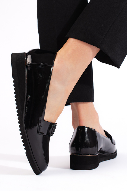 Scarpe modello Lords dallo stile...