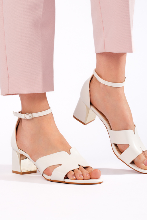 sandali bianchi