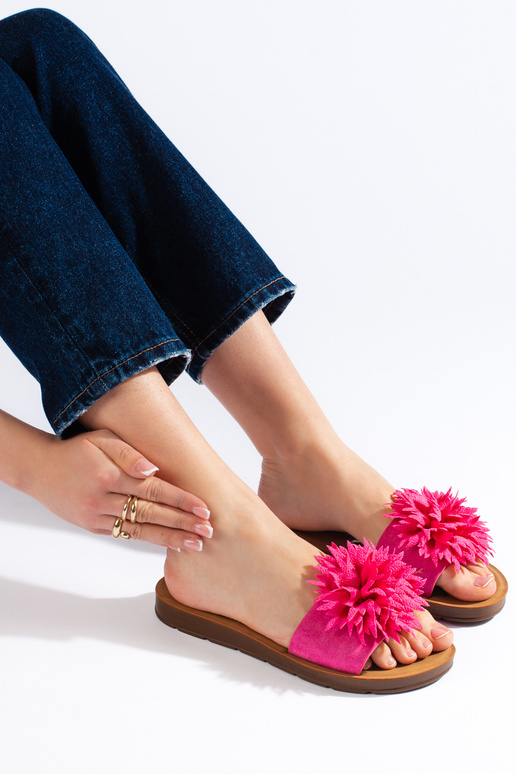 Ciabatte da donna fucsia con fiore Ciabatte da donna fucsia con fiore