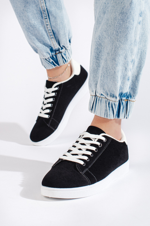 Scarpe da donna in camoscio nero