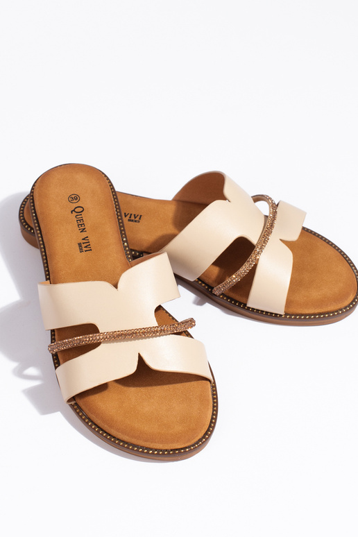 Pantofole beige dallo stile elegante