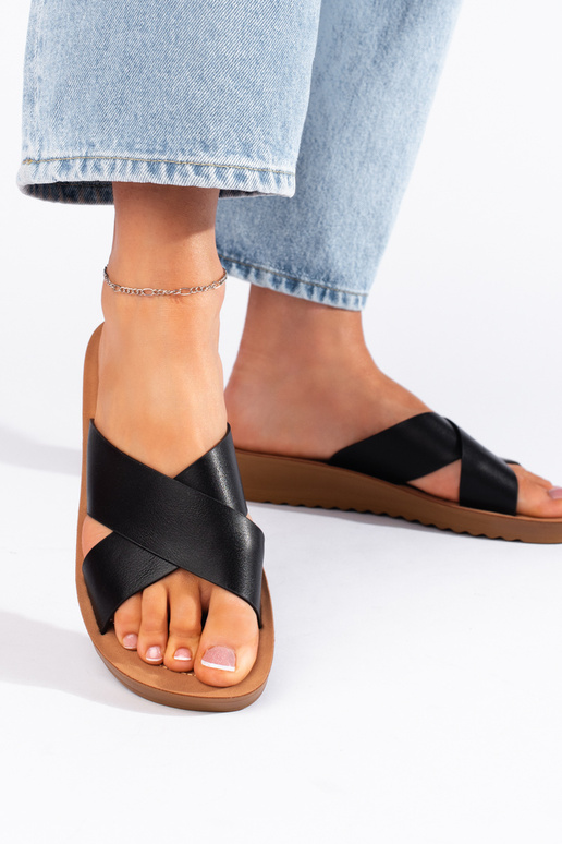 Pantofole nere con piattaforma