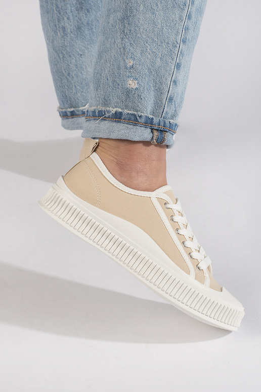 Sneakers beige con plateau Sneakers beige con plateau