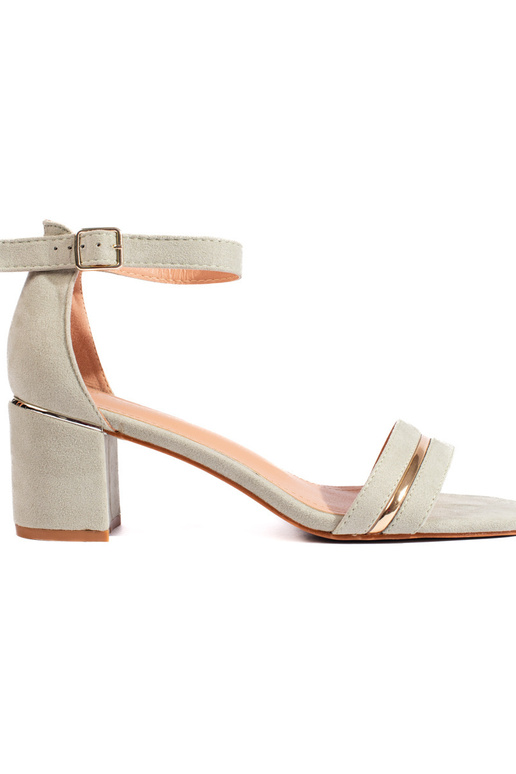 sandali con tacco in camoscio verde sandali con tacco in camoscio verde