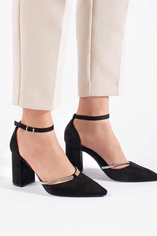 tacchi alti in pelle scamosciata nera...