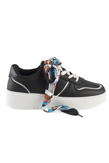 Sneakers da donna nere...