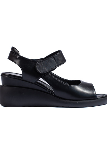 Comodi sandali neri con...