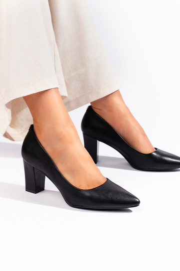 tacchi alti neri sul tacco... 2